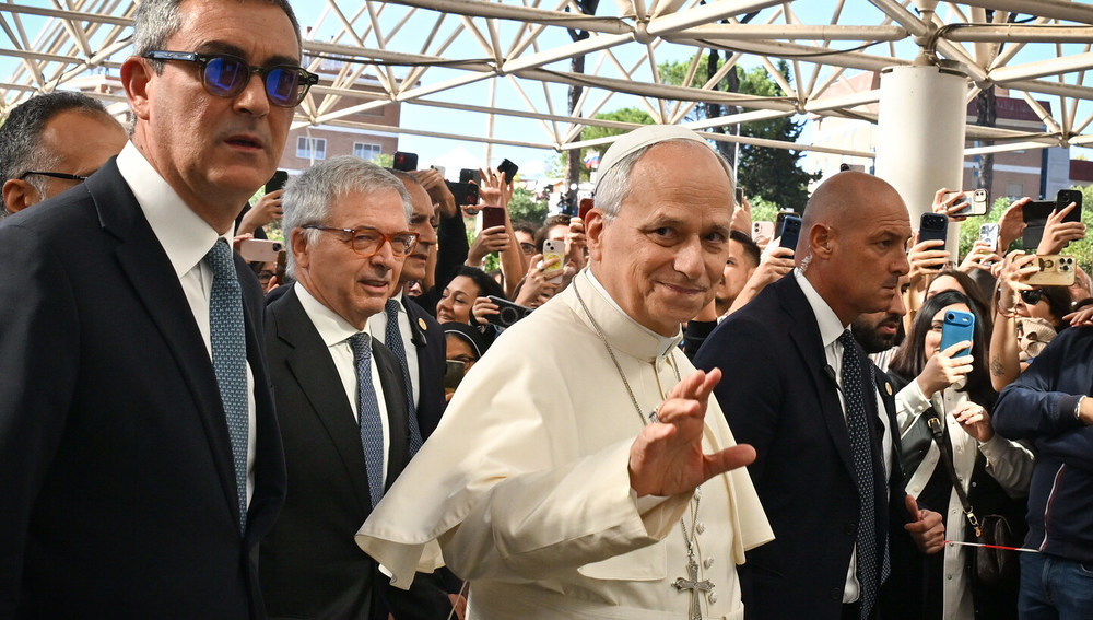 Ankunft von Papst Leo XIV. am 13. Oktober 2026 im Gemelli-Krankenhaus in Rom