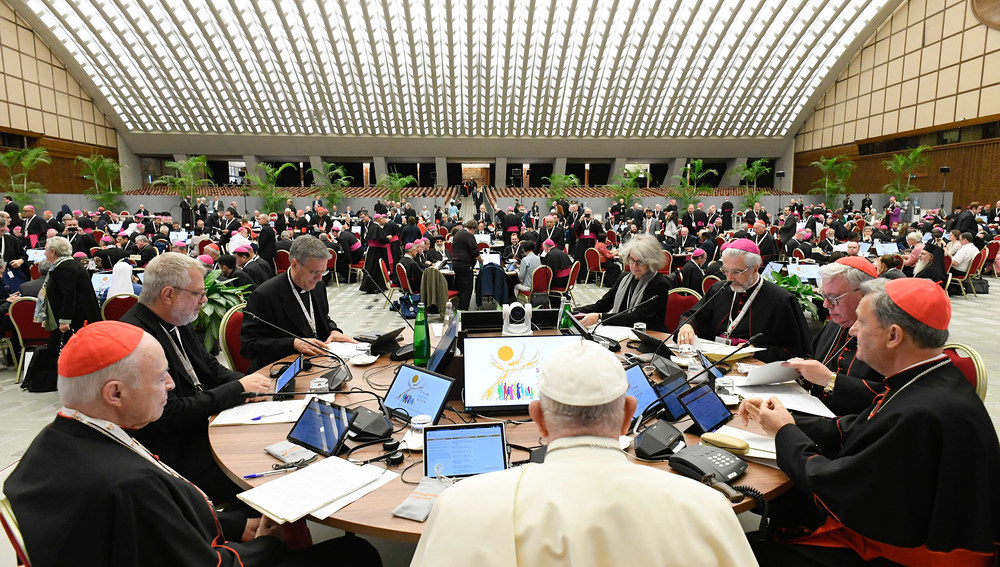 Generalversammlung der Bischofssynode mit Papst Franziskus