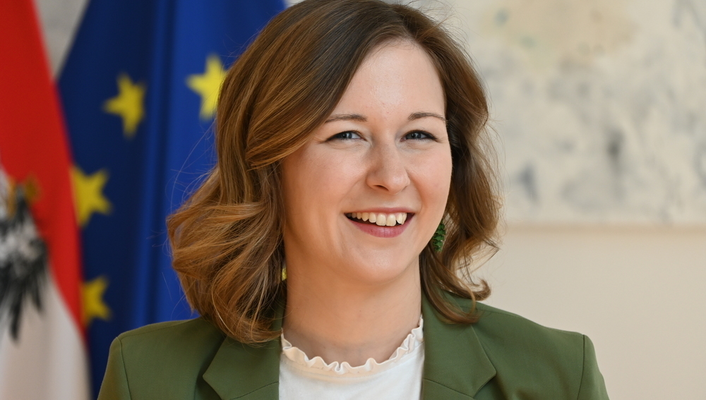Bundesministerin Claudia Plakolm