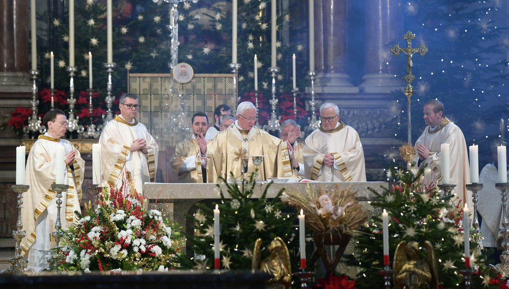 Messe mit Erzbischof Franz Lackner im Salzburger Dom