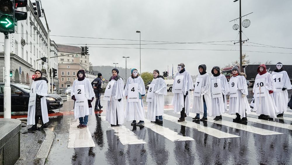 Protestaktion gegen Femizide in Österreich